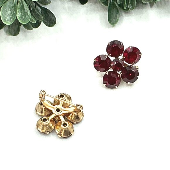 Vintage Ruby Red Crystal Cluster Brooch Pins Gold Tone Floral Design - Picture 3 of 5